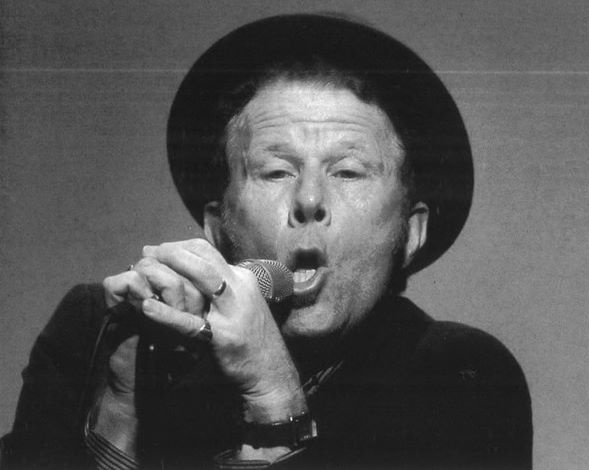 Иллюстрация к книге — Множество жизней Тома Уэйтса [img_46.jpg]