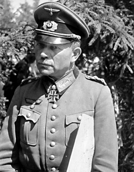 Иллюстрация к книге — Преданные сражения [i_004.jpg]