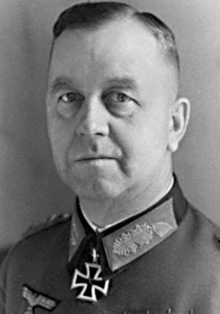 Иллюстрация к книге — Преданные сражения [i_006.jpg]