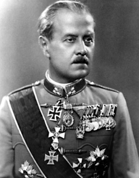 Иллюстрация к книге — Преданные сражения [i_013.jpg]