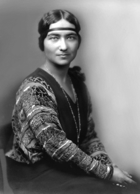 Иллюстрация к книге — Воспоминания о Рерихах [i_037.jpg]