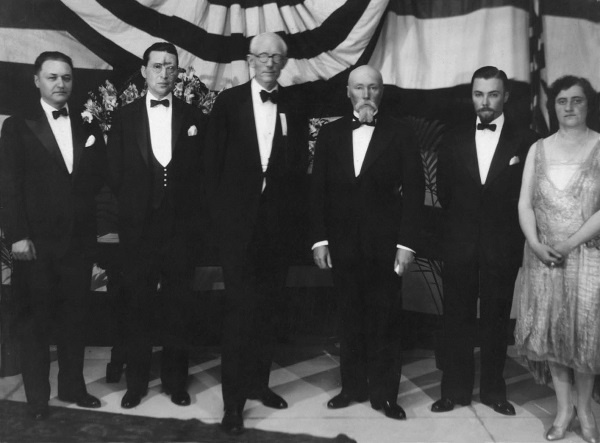 Иллюстрация к книге — Воспоминания о Рерихах [i_054.jpg]