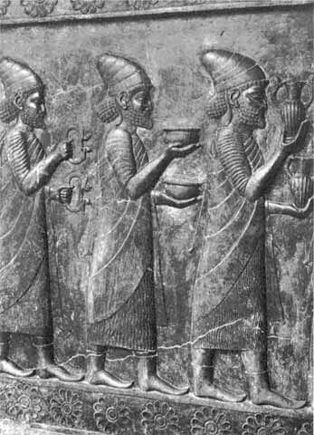 Иллюстрация к книге — Александр Македонский [i_027.jpg]