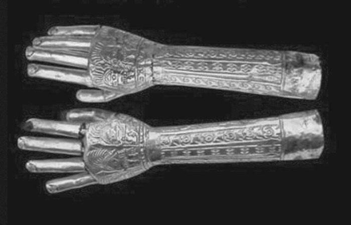 Иллюстрация к книге — Империя Четырех Сторон [i_022.jpg]