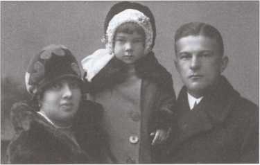 Иллюстрация к книге — Первая Русская национальная армия против СССР. Война и политика [i_005.jpg]