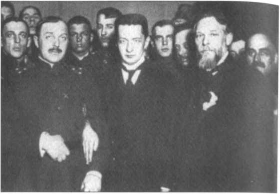 Иллюстрация к книге — Купленная революция. Тайное дело Парвуса [i_035.jpg]