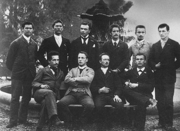 Иллюстрация к книге — Эйнштейн [i_018.jpg]