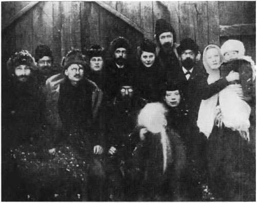 Иллюстрация к книге — Лев Троцкий [i_012.jpg]