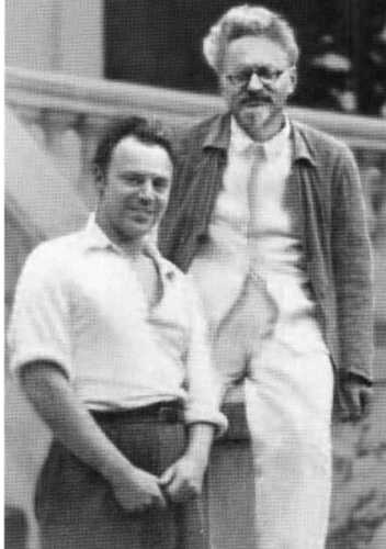 Иллюстрация к книге — Лев Троцкий [i_054.jpg]