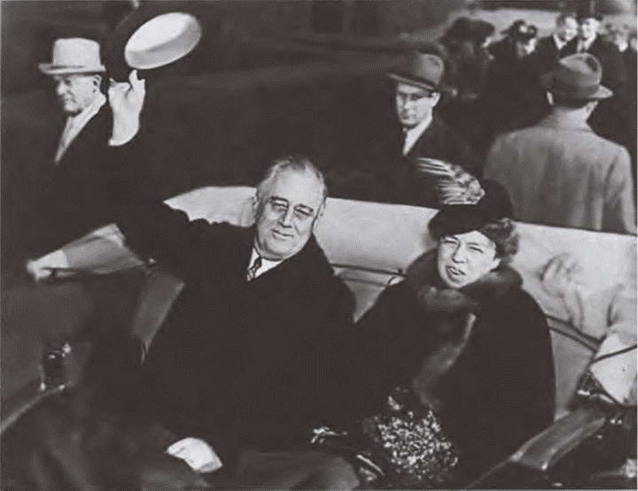 Иллюстрация к книге — Франклин Рузвельт [i_042.jpg]