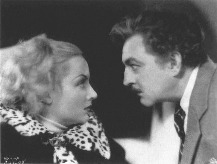 Иллюстрация к книге — Моя жизнь с Чаплином. Интимные воспоминания [i_017.jpg]