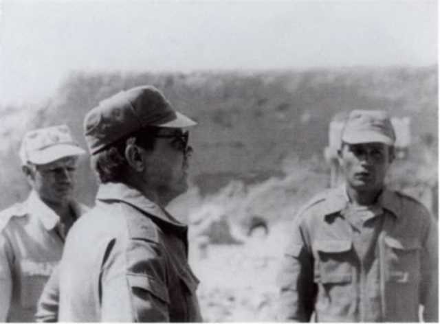 Иллюстрация к книге — Громов [i_032.jpg]