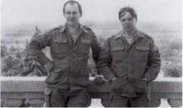 Иллюстрация к книге — Громов [i_038.jpg]