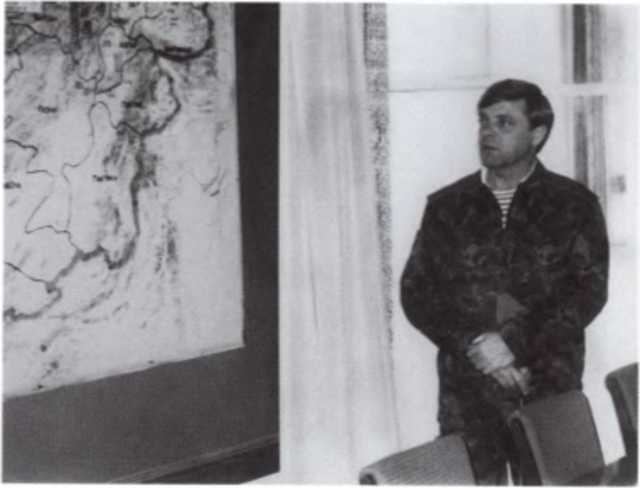 Иллюстрация к книге — Громов [i_044.jpg]