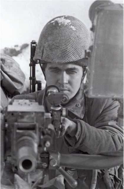 Иллюстрация к книге — Громов [i_046.jpg]