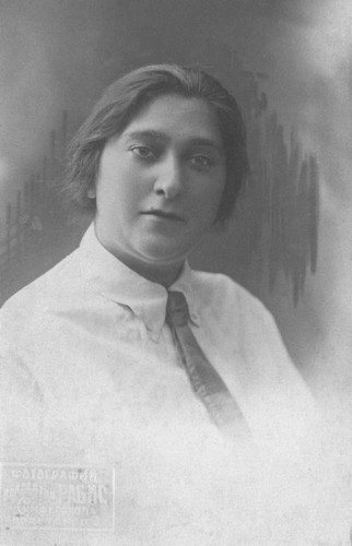 Иллюстрация к книге — Мой век [i_012.jpg]