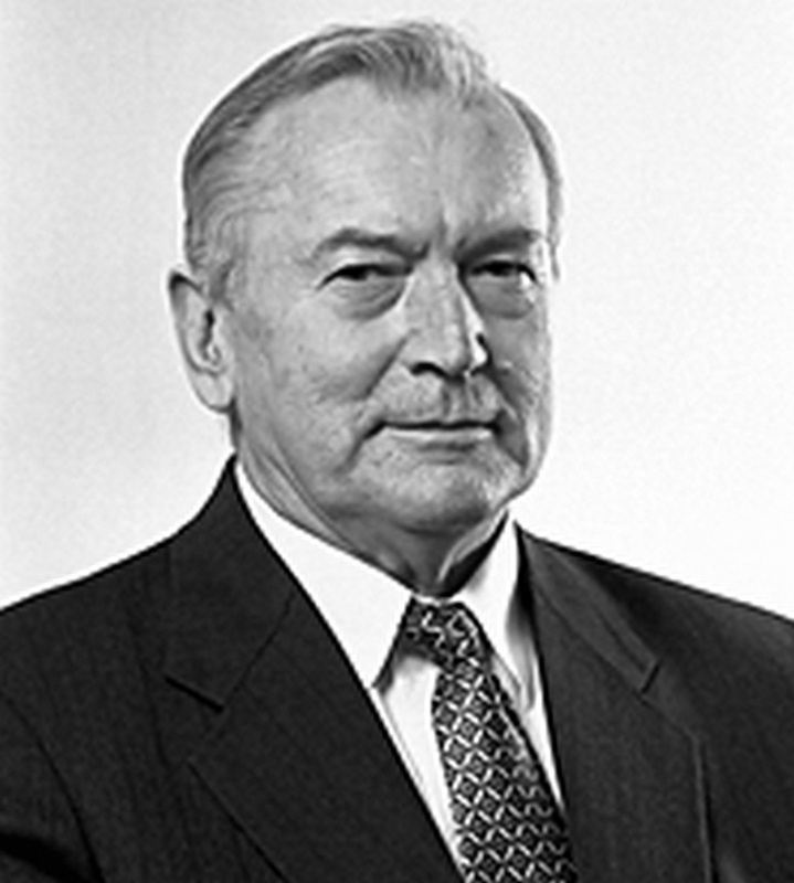 Иллюстрация к книге — Амбарцумян [i_062.jpg]