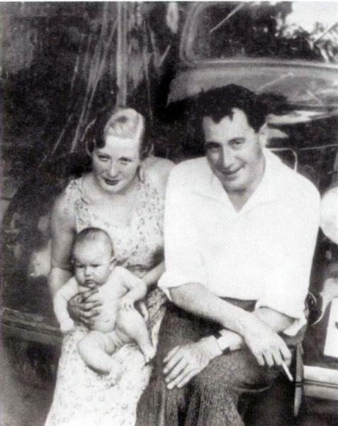 Иллюстрация к книге — Катаев. Погоня за вечной весной [i_052.jpg]