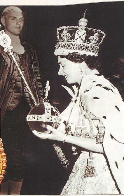 Иллюстрация к книге — Виндзоры [i_020.jpg]