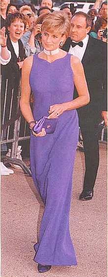 Иллюстрация к книге — Виндзоры [i_105.jpg]