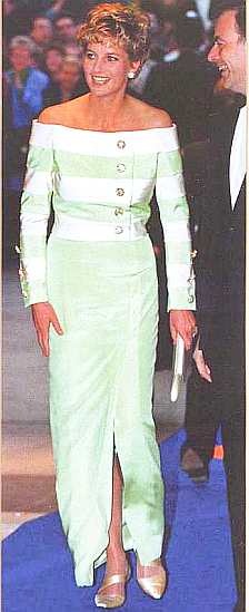 Иллюстрация к книге — Виндзоры [i_107.jpg]