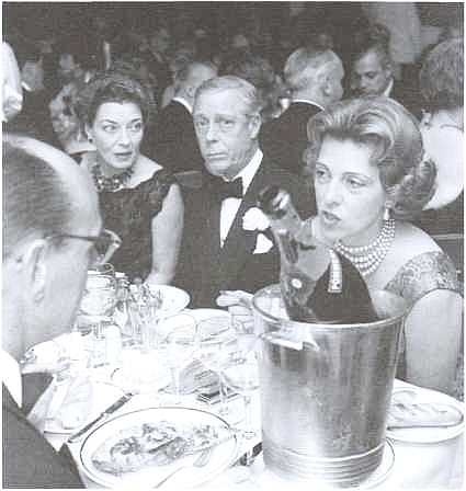 Иллюстрация к книге — Виндзоры [i_114.jpg]