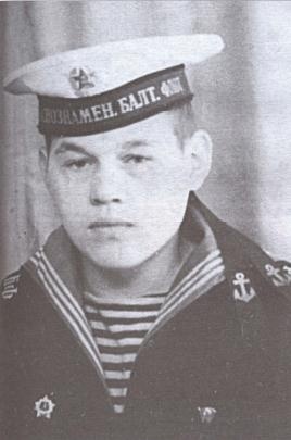 Иллюстрация к книге — Мятежный «Сторожевой». Последний парад капитана 3-го ранга Саблина [img8c3d.jpg]