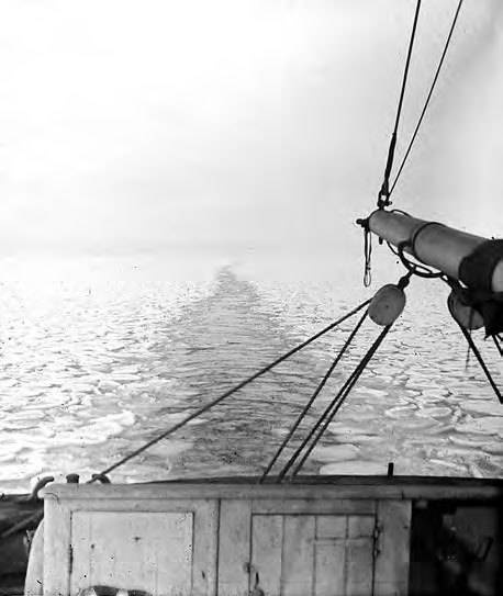 Иллюстрация к книге — В сердце Антарктики [i_023.jpg]