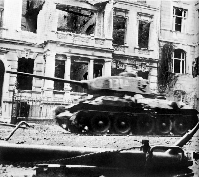 Иллюстрация к книге — Танковая гвардия в бою [autogen_ebook_id267.jpg]