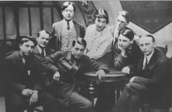 Иллюстрация к книге — Позвонки минувших дней [img_11.jpg]