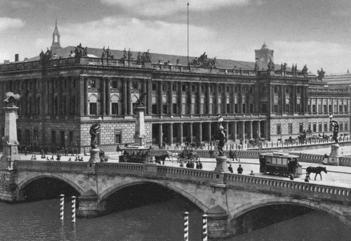 Иллюстрация к книге — Азеф [i_062.jpg]