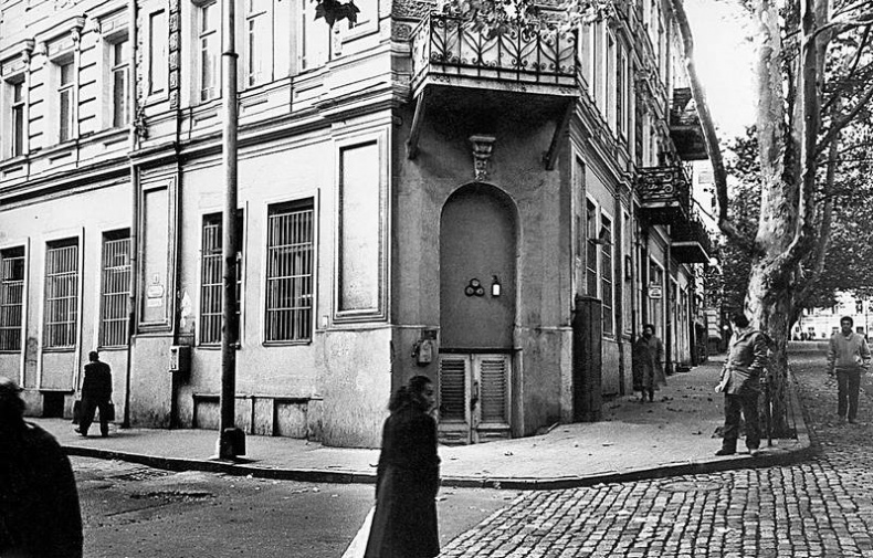 Иллюстрация к книге — Зодчий. Жизнь Николая Гумилева [i_011.jpg]