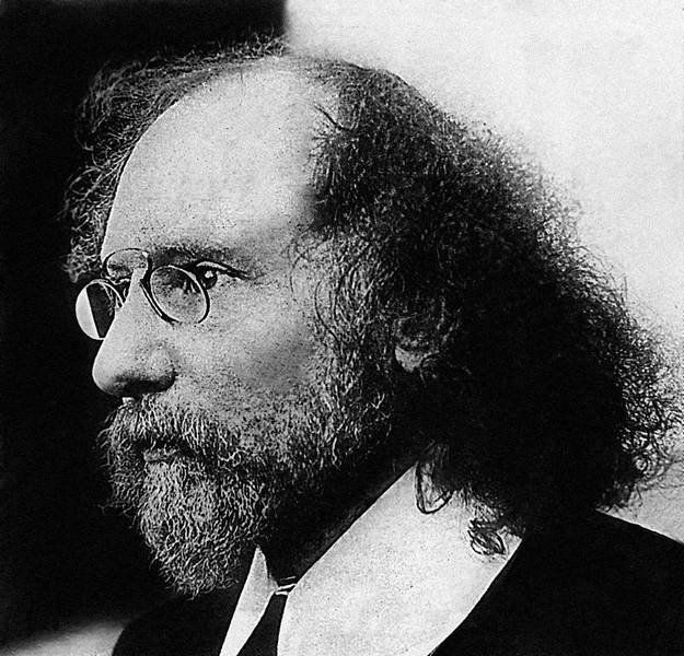 Иллюстрация к книге — Зодчий. Жизнь Николая Гумилева [i_079.jpg]