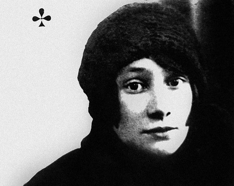 Иллюстрация к книге — Зодчий. Жизнь Николая Гумилева [i_124.jpg]