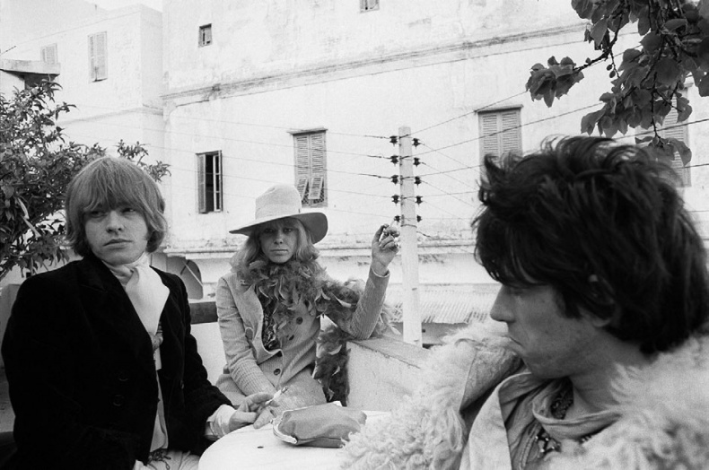 Иллюстрация к книге — Жизнь [i_006.jpg]