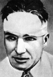 Иллюстрация к книге — Чкалов. Взлет и падение великого пилота [i_049.jpg]