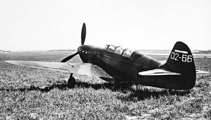 Иллюстрация к книге — Неизвестный Яковлев. "Железный" авиаконструктор [neizyak_1672_img_043.jpg]