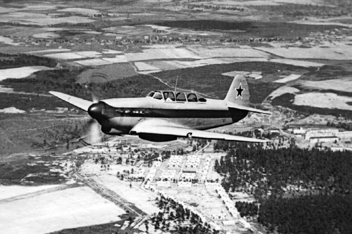 Иллюстрация к книге — Неизвестный Яковлев. "Железный" авиаконструктор [neizyak_1672_img_094.jpg]