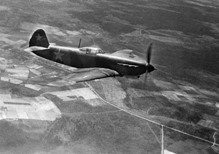 Иллюстрация к книге — Неизвестный Яковлев. "Железный" авиаконструктор [neizyak_1672_img_099.jpg]