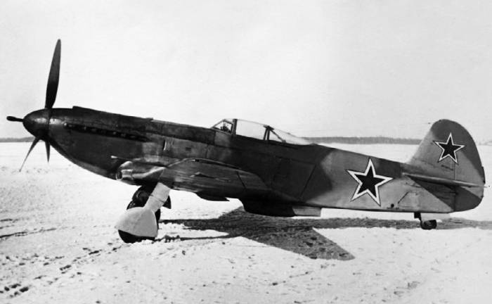 Иллюстрация к книге — Неизвестный Яковлев. "Железный" авиаконструктор [neizyak_1672_img_112.jpg]