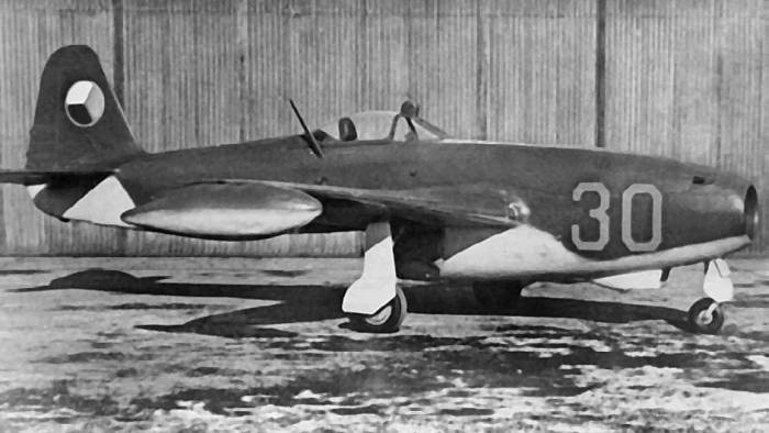 Иллюстрация к книге — Неизвестный Яковлев. "Железный" авиаконструктор [neizyak_1672_img_193.jpg]