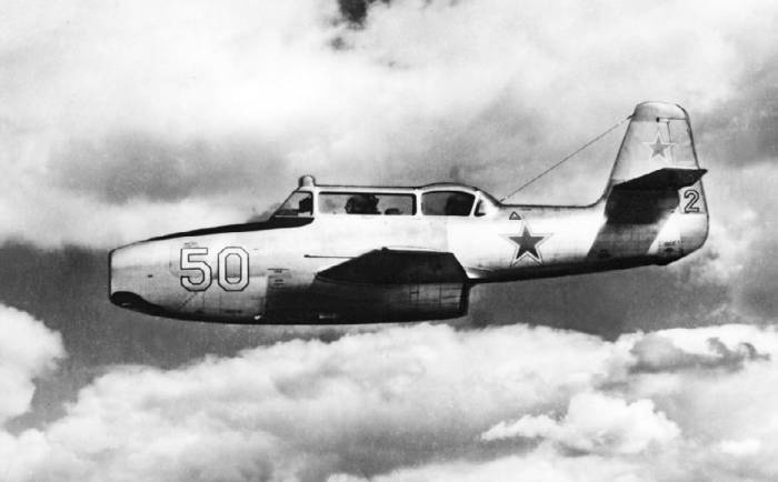 Иллюстрация к книге — Неизвестный Яковлев. "Железный" авиаконструктор [neizyak_1672_img_202.jpg]