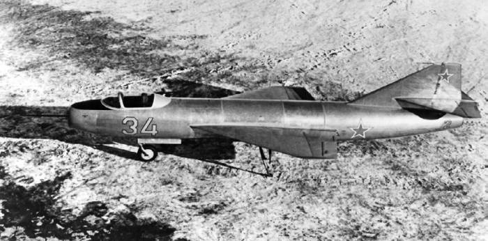 Иллюстрация к книге — Неизвестный Яковлев. "Железный" авиаконструктор [neizyak_1672_img_291.jpg]