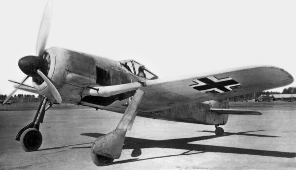 Иллюстрация к книге — Неизвестный Лавочкин [i_052.jpg]