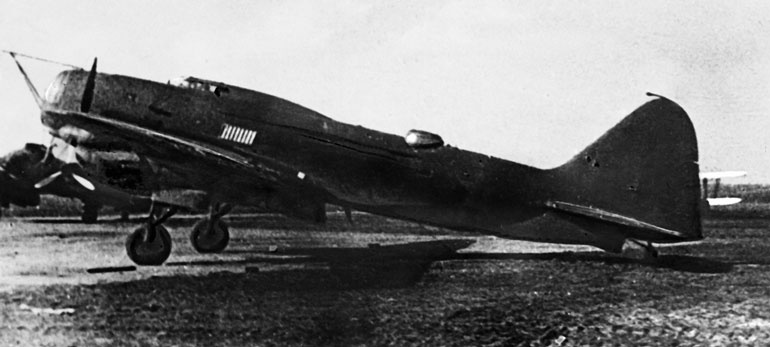 Иллюстрация к книге — Неизвестный Ильюшин. Триумфы отечественного авиапрома [i_012.jpg]