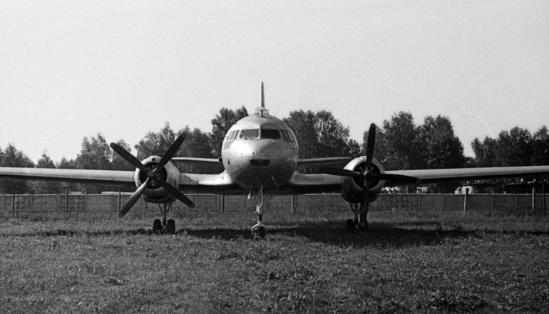 Иллюстрация к книге — Неизвестный Ильюшин. Триумфы отечественного авиапрома [i_095.jpg]