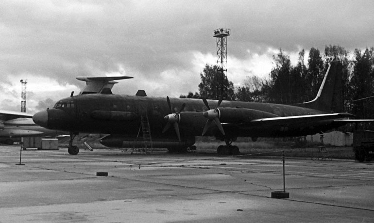 Иллюстрация к книге — Неизвестный Ильюшин. Триумфы отечественного авиапрома [i_120.jpg]