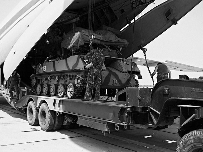 Иллюстрация к книге — Неизвестный Ильюшин. Триумфы отечественного авиапрома [i_143.jpg]