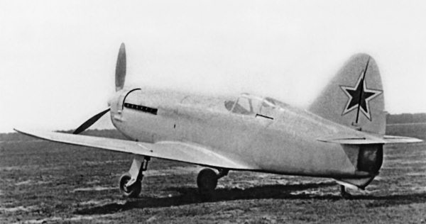 Иллюстрация к книге — Неизвестный "МиГ". Гордость советского авиапрома [i_022.jpg]