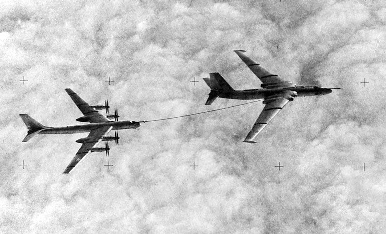 Иллюстрация к книге — Мясищев. Неудобный гений. Забытые победы советской авиации [i_084.jpg]